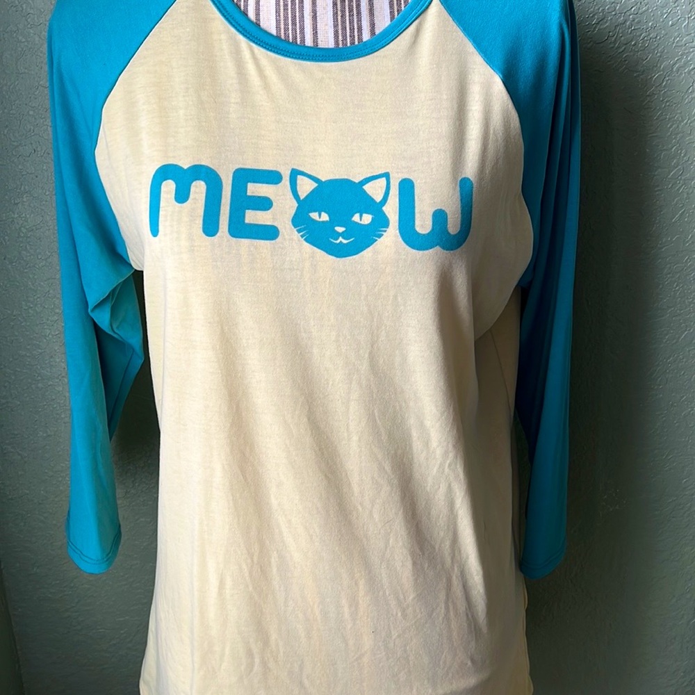 😺Meow Tshirt